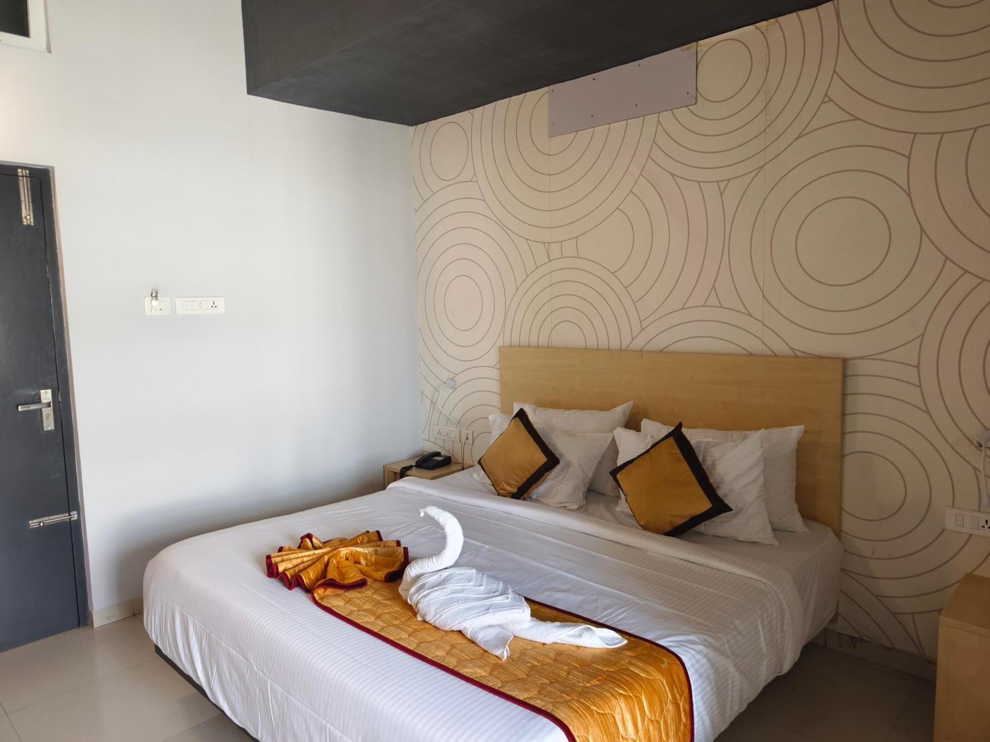 Skyry Residency Tidel Park Hotel Coimbatore Exterior photo